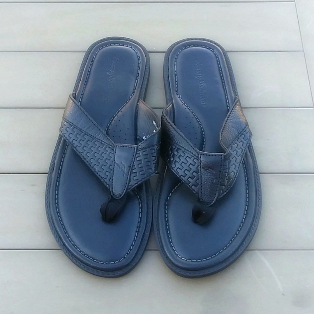 New Tommy Bahama sandals